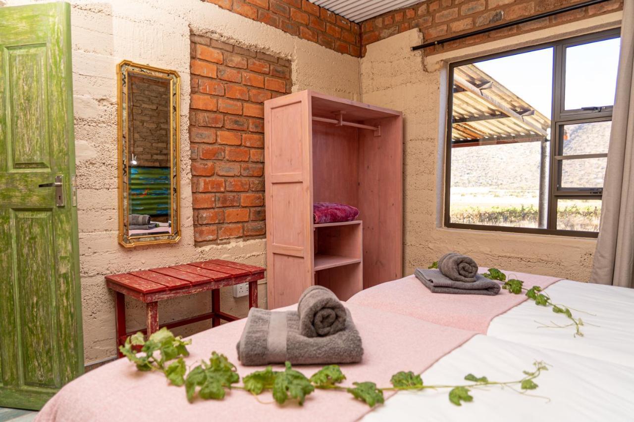 Otavi Vineyards Self-Catering & Camping Экстерьер фото