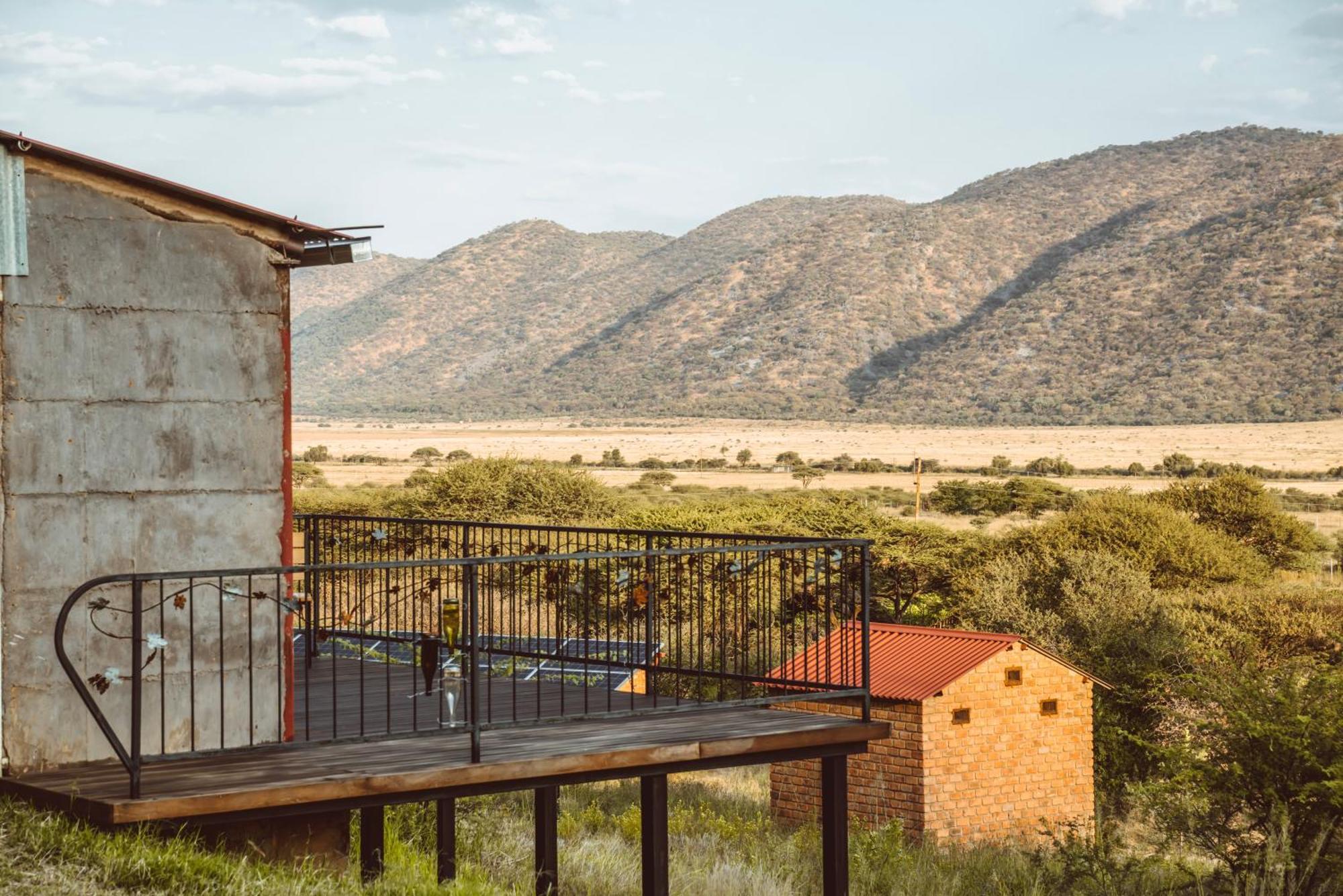 Otavi Vineyards Self-Catering & Camping Экстерьер фото